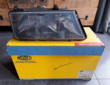 Lancia Dedra 1998→ / Koplamp / Scheinwerfer / Headlight / Phare / Magneti Marelli LPD921 712400001129 / Rechts