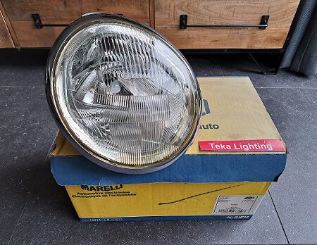 Lancia Lybra / Koplamp / Scheinwerfer / Headlight / Phare / H7 / Magneti Marelli LPE181 / 712384601129 / R