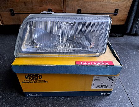 Fiat Ducato II / Peugeot Boxer / Citroën Jumper I / Koplamp / Scheinwerfer / Headlight / Phare / Magneti Marelli LPF812 712403901129 / Links